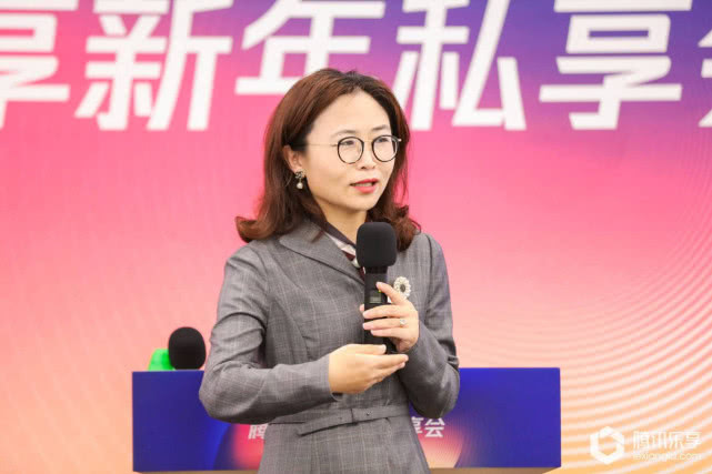 宏发集团老总_百宏集团老总女儿图片